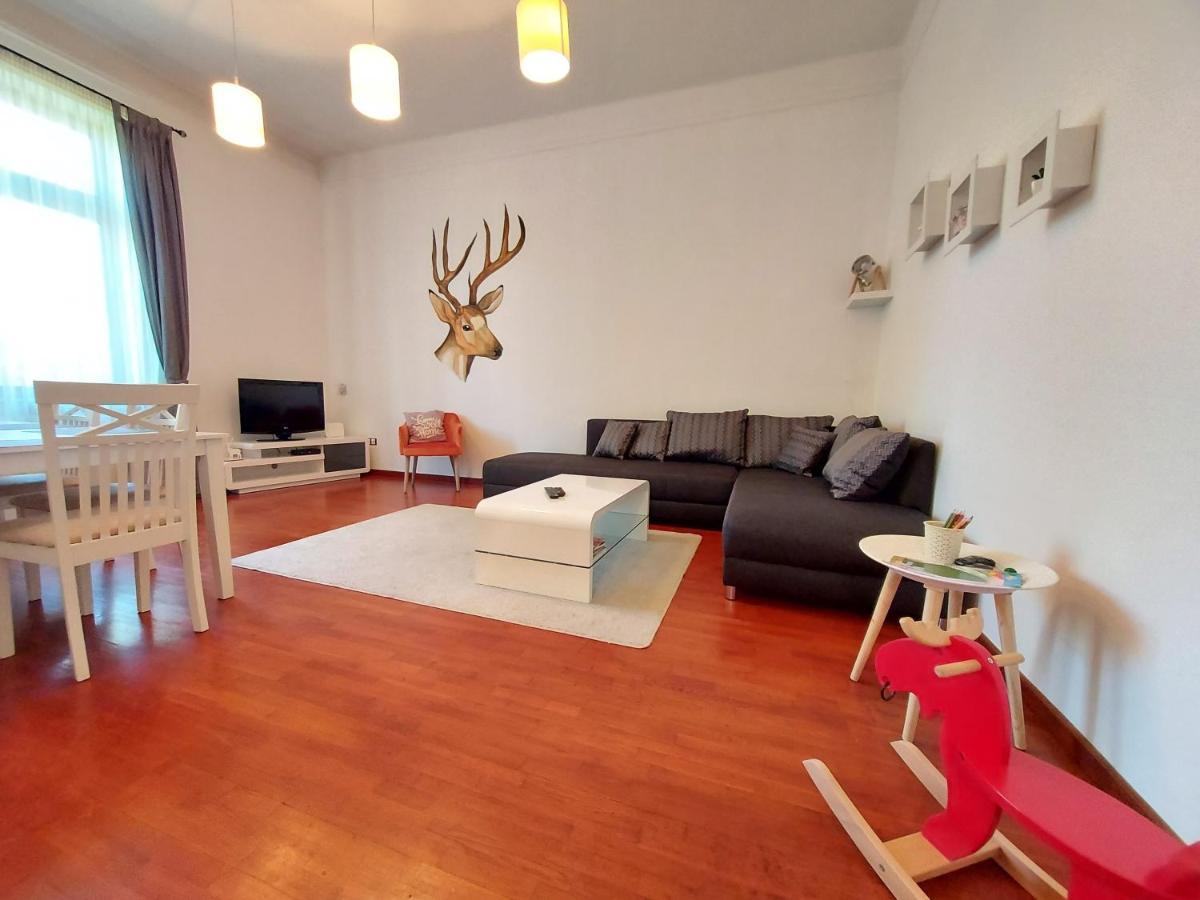 Deak Apartman Sopron Eksteriør billede